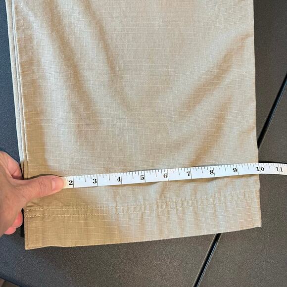 Gander MTN. Cargo Pants Men’s 38x30 Khaki Ripstop Hiking Outdoor Gorpcore Beige - Picture 9 of 10